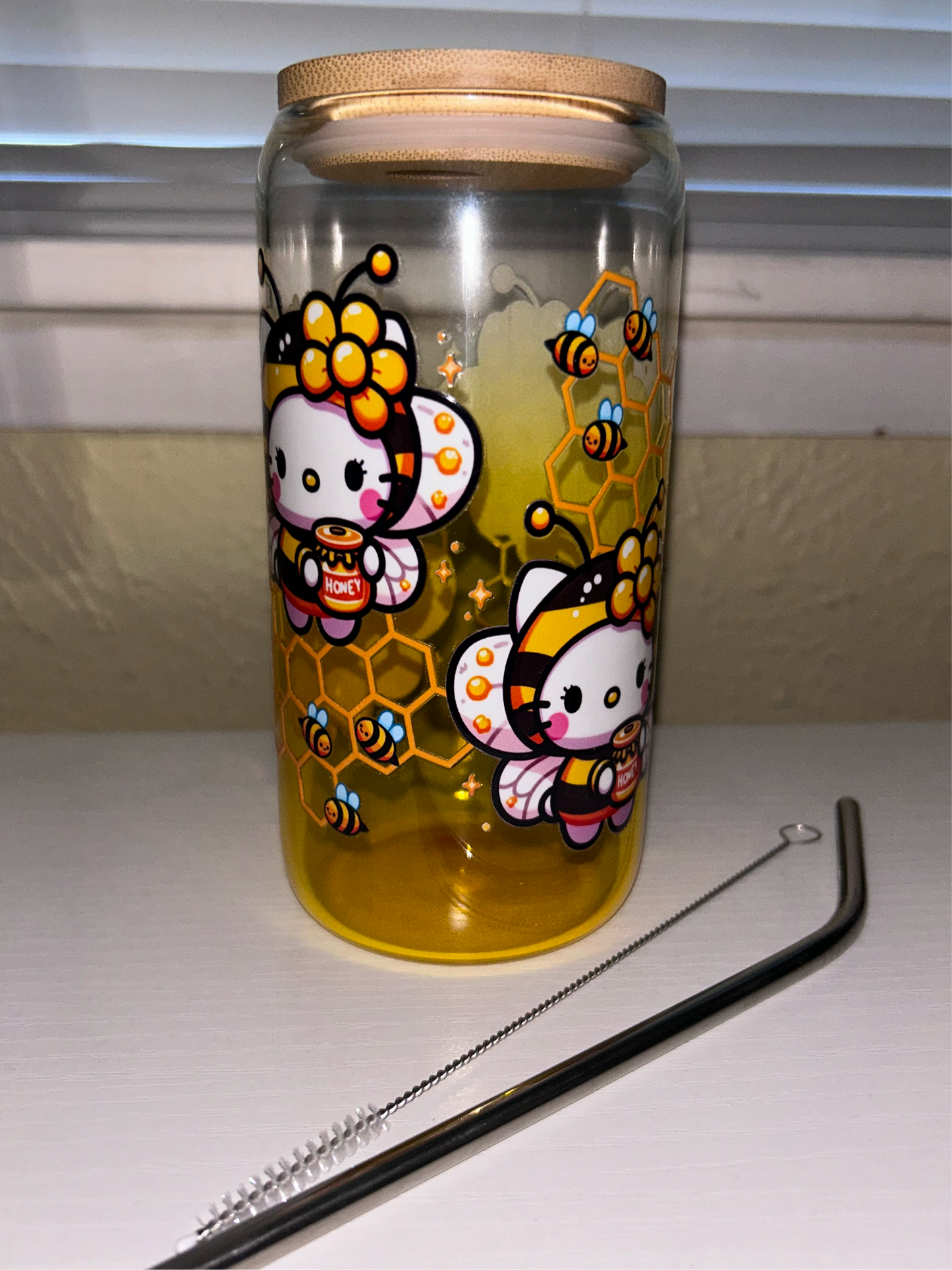 Kitty bee ombre glass cup