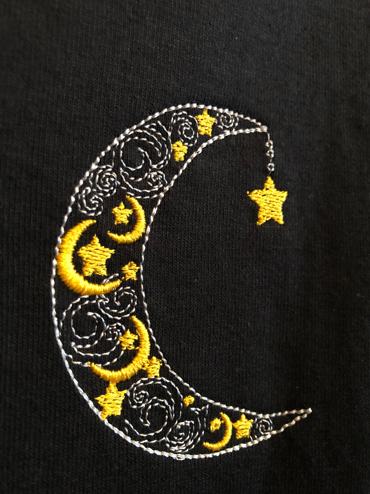 STARRY MOON
