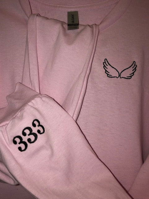 333 ANGEL NUMBER WITH WINGS